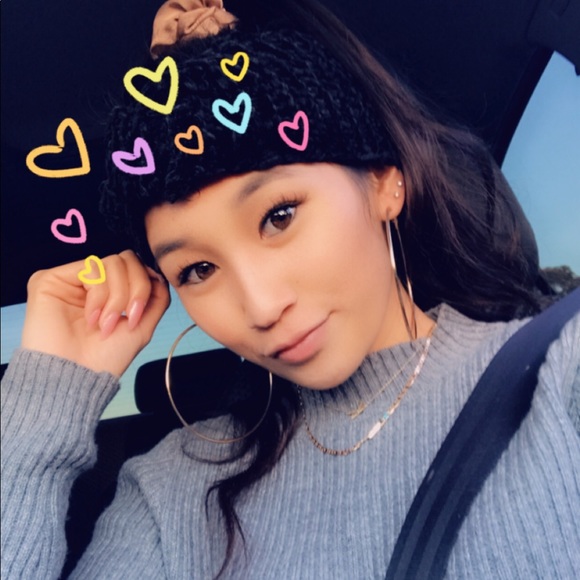 Meet your Posher, Kaylen - Picture 1 of 2